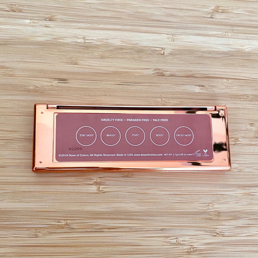 Dose of Colors Sassy Siennas Eyeshadow Palette * - Picture 2 of 5